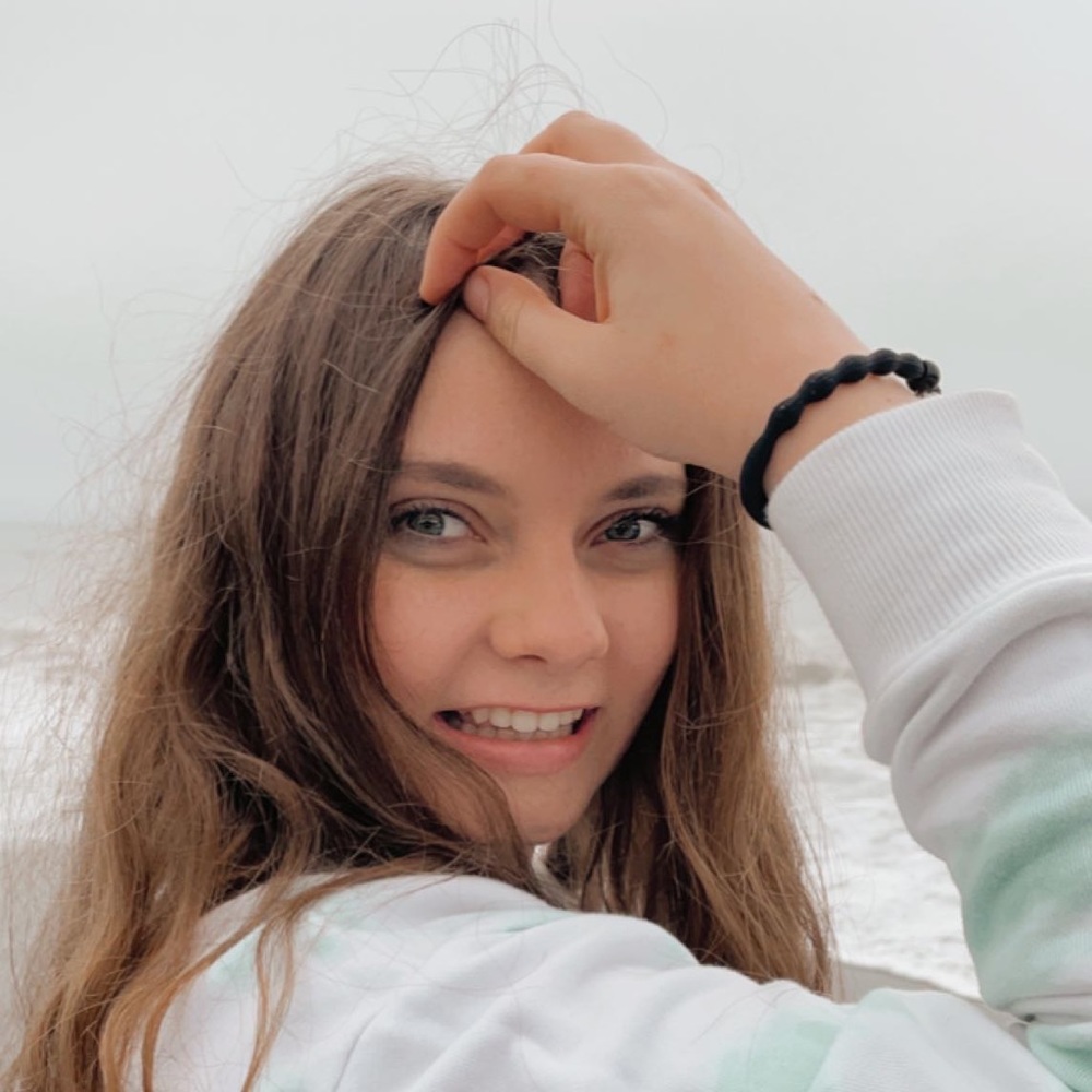 Meet your Posher, Brooke